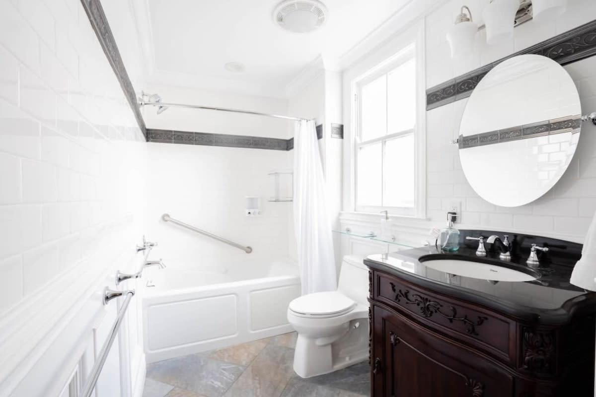 Decadent Luxury - Covington Condo ภายนอก รูปภาพ